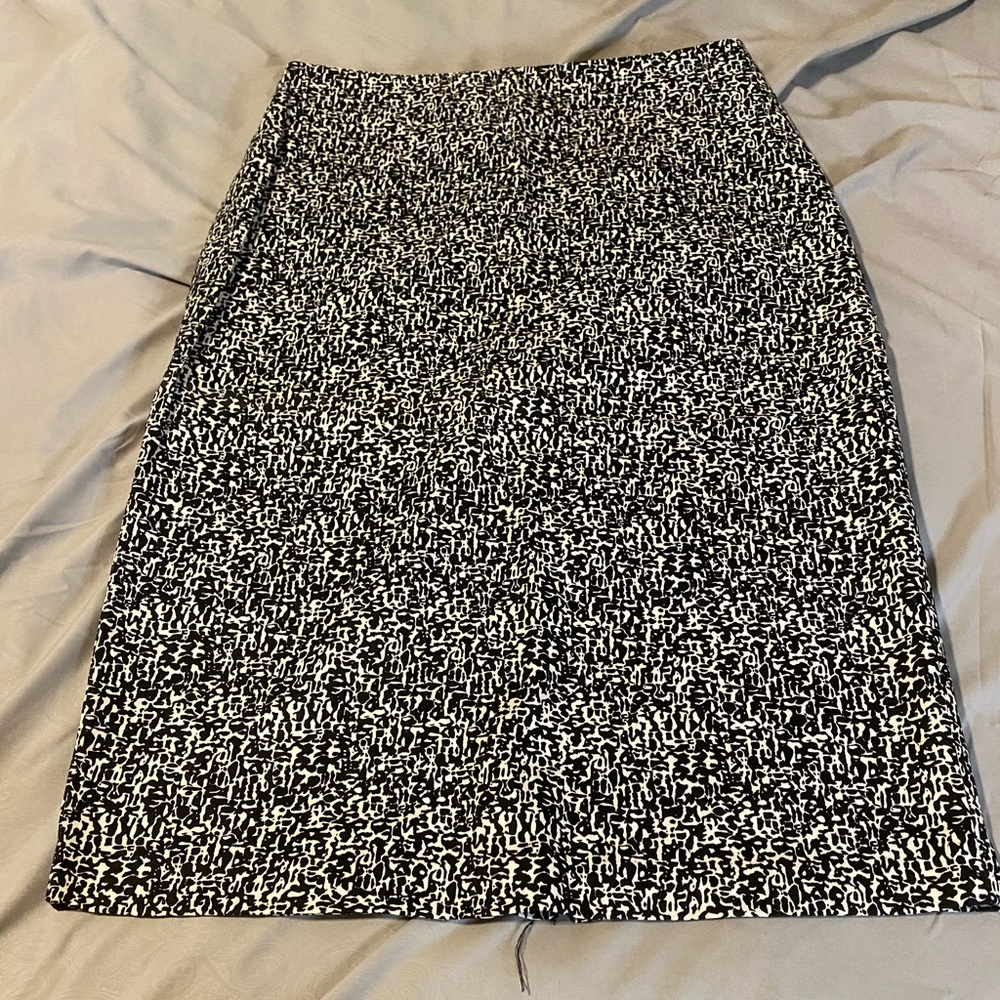 Women’s Pencil Skirt